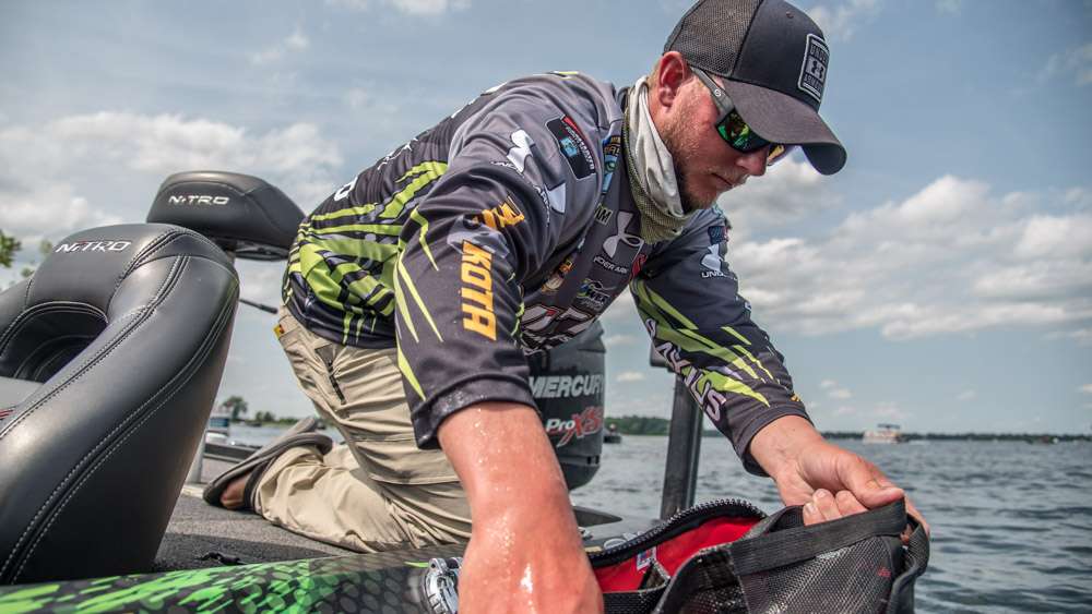Go backstage on Day 3 of the Huk Bassmaster Elite at St. Lawrence River presented by Go RVing!