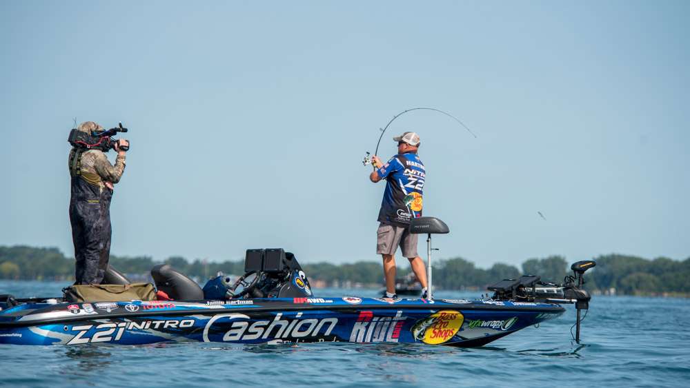 <b>Jamie Hartman</b><br>
Jamie Hartman became the first Elite Series rookie to fish in five Championship Sundays in a season. He finished sixth place at Lake St. Clair to continue leading the Toyota Bassmaster Rookie of the Year race. 
