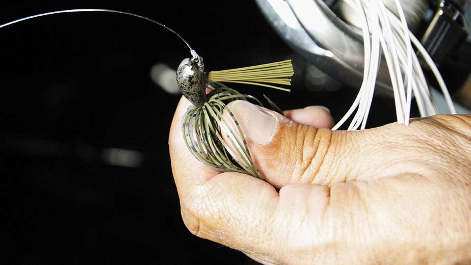 This is a 5/16 ounce Green Fish Tackle Chibi Jig, a compact combination of a flipping finesse jig, with recessed line tie and 3/0 Gamakatsu Hook. âI have wanted a jig like this for two years, and it works well for finesse and flipping.â 
