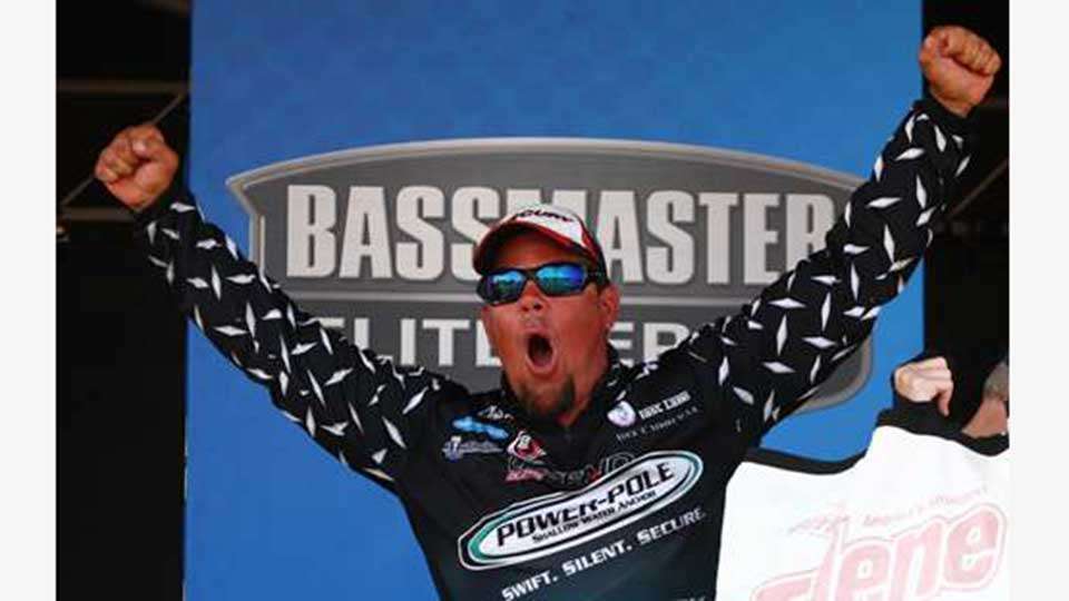 Chris Lane also secured a Classic berth with his St. Clair victory in 2013. Lane, who needed a win to fish the Classic on his home lake of Guntersville, captured his first Elite title in unlikely fashion -- the grass expert was plying the waters at Lake Huron where the St. Clair River began.