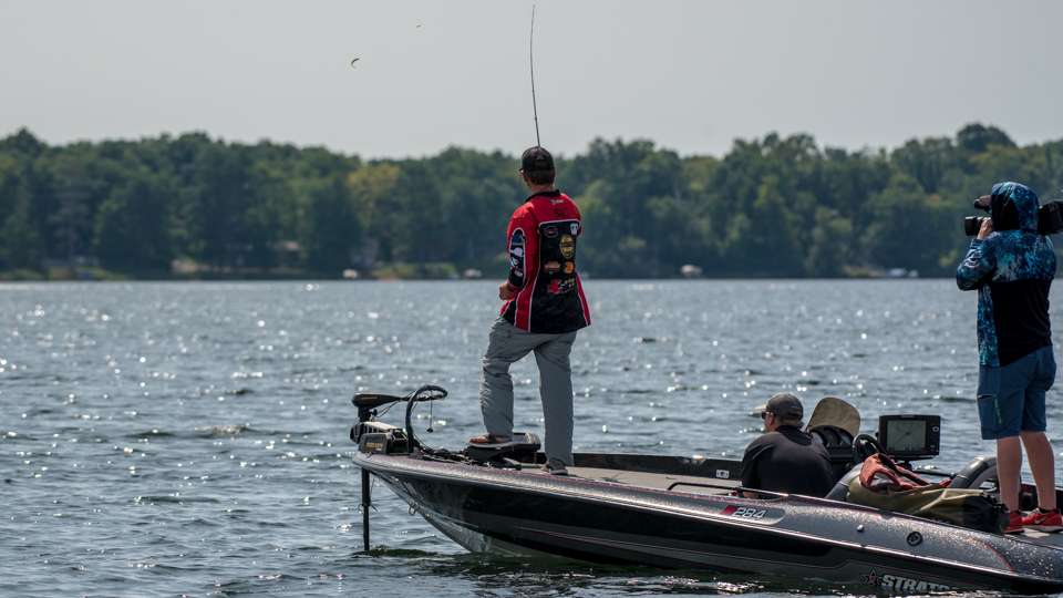 Afternoon action with Sweitzer vs. Foutz during Round 2 of the 2017 Carhartt College Classic Bracket presented by Bass Pro Shops