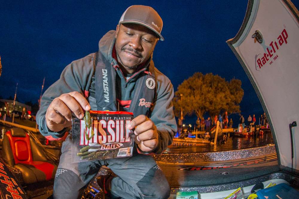 He also Carolina rigged that hook to a 3.5-inch Missile Baits Craw Father with 3/4-ounce weight.  