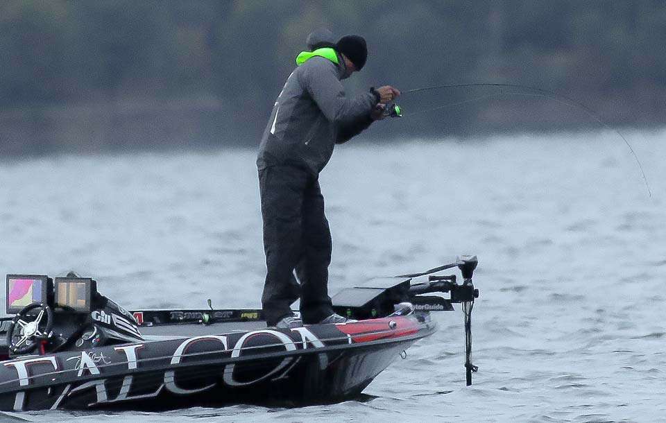 Catch up with Jason Christie as he catches 'em early on the final day of the 2017 Toyota Bassmaster Angler of the Year Championship on Mille Lacs. 