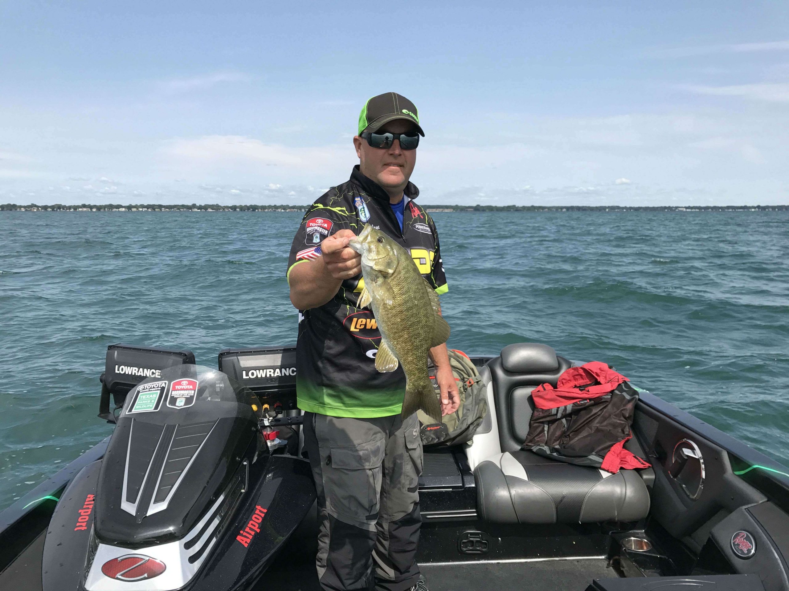 35th place: Kelly Jaye (37-10) is on the wrong side of the bubble for the Classic. But he can still get in this week with a super day in the final. He needs to move 15 places to qualify this week or he will be relegated to Bracket next week. 