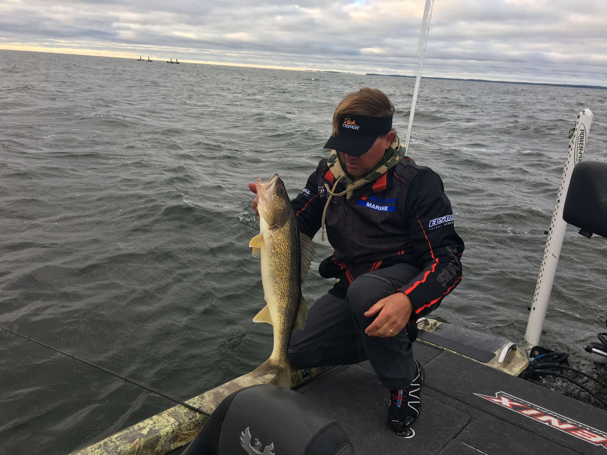 Clifford Pirch catches a nice one....unfortunately the wrong kind. Some say these walleye are close to extinction but the elites are catching them left and right.
