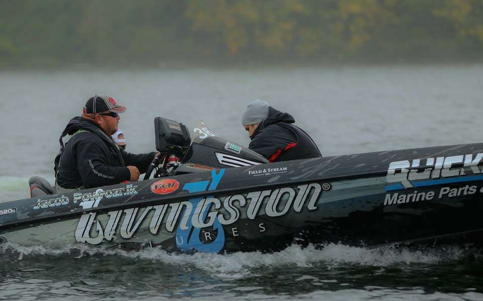 Head out with Jacob Powroznik as he battles for a Classic berth on the first day of the 2017 Bassmaster Classic Bracket on Pokegama Lake.