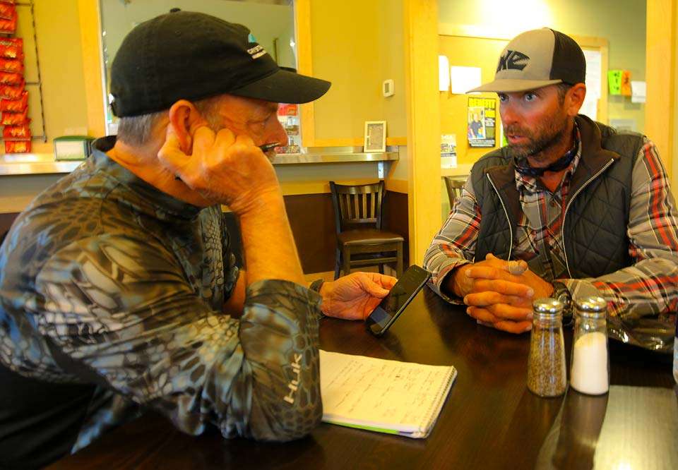 B.A.S.S. writer Steve Wright interviewed Mike Iaconelli. Iaconelli is one of the only competing anglers to ever have fished Pokegama Lake. 