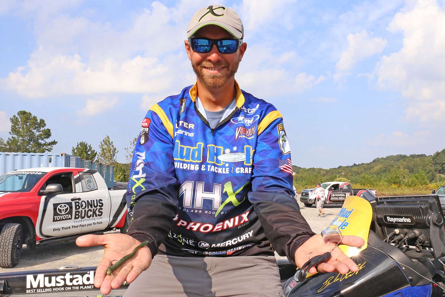 <p><b>Brandon Lester</b></p>
Brandon Lester worked both ends of the water column with a buzzbait and shaky head rig to finish third. 
