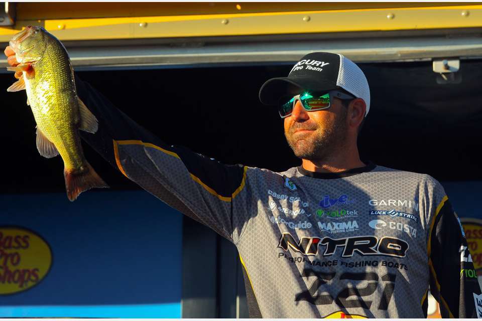 <b>Casey Scanlon</b><br> Casey Scanlon made a run at the title and finished second in the tournament. A 2.5-inch Luck-E-Strike Rick Clunn Series 3 Crankbait was a key choice. So was a 1/2-ounce Trophy Bass Company Trophy Pro Jig. 