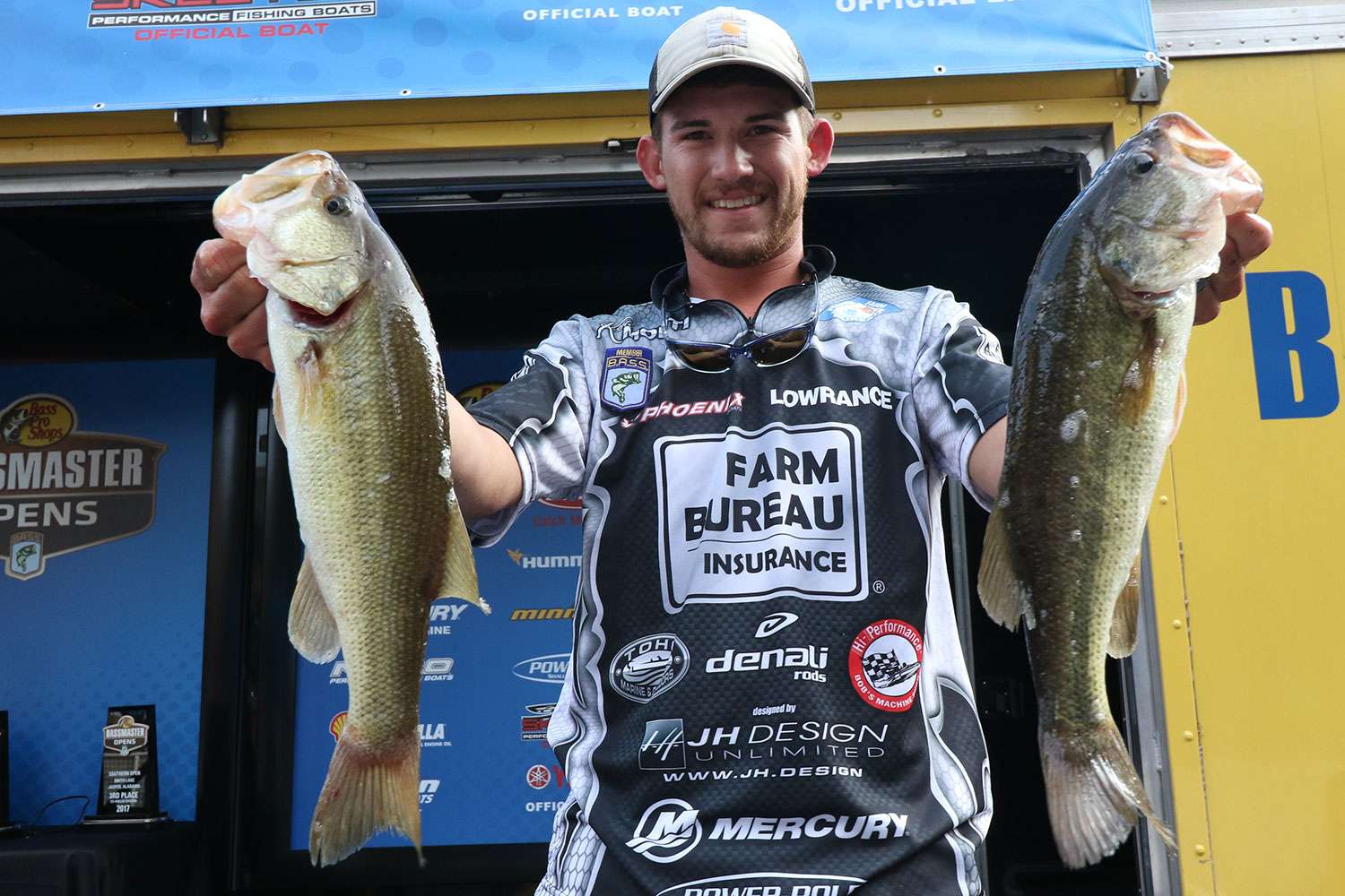 Kyle Monti finished in fifth with 30-7 and earned a 2018 Bassmaster Elite Series bid.