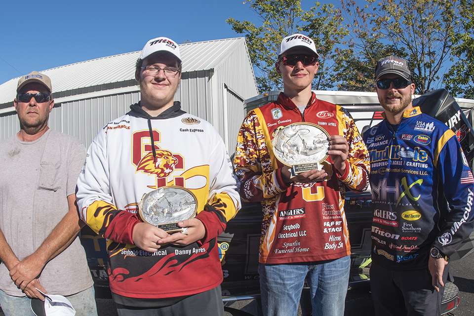 The winning team of Browning/Wagoner took home top honors as well as a custom rod building kit from Mud Hole Custom Tackle, rod blanks from MHX and prizes from Triton Boats, Cabin Creek Bait Co. and D&L Tackle.