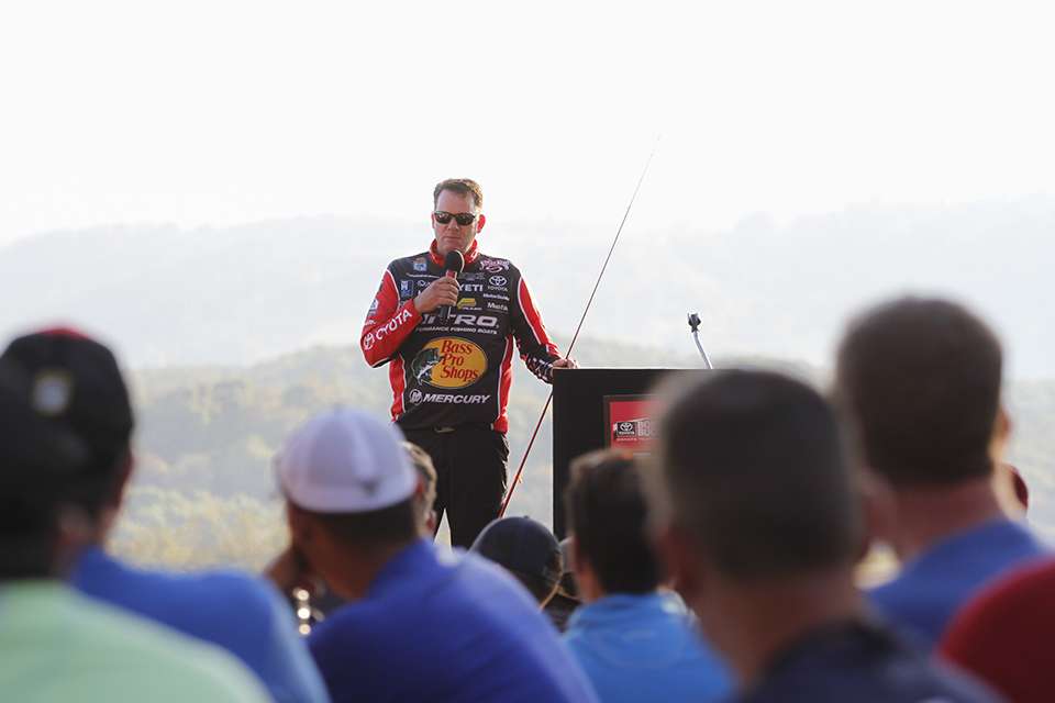 KVD spoke to the competitors as well.