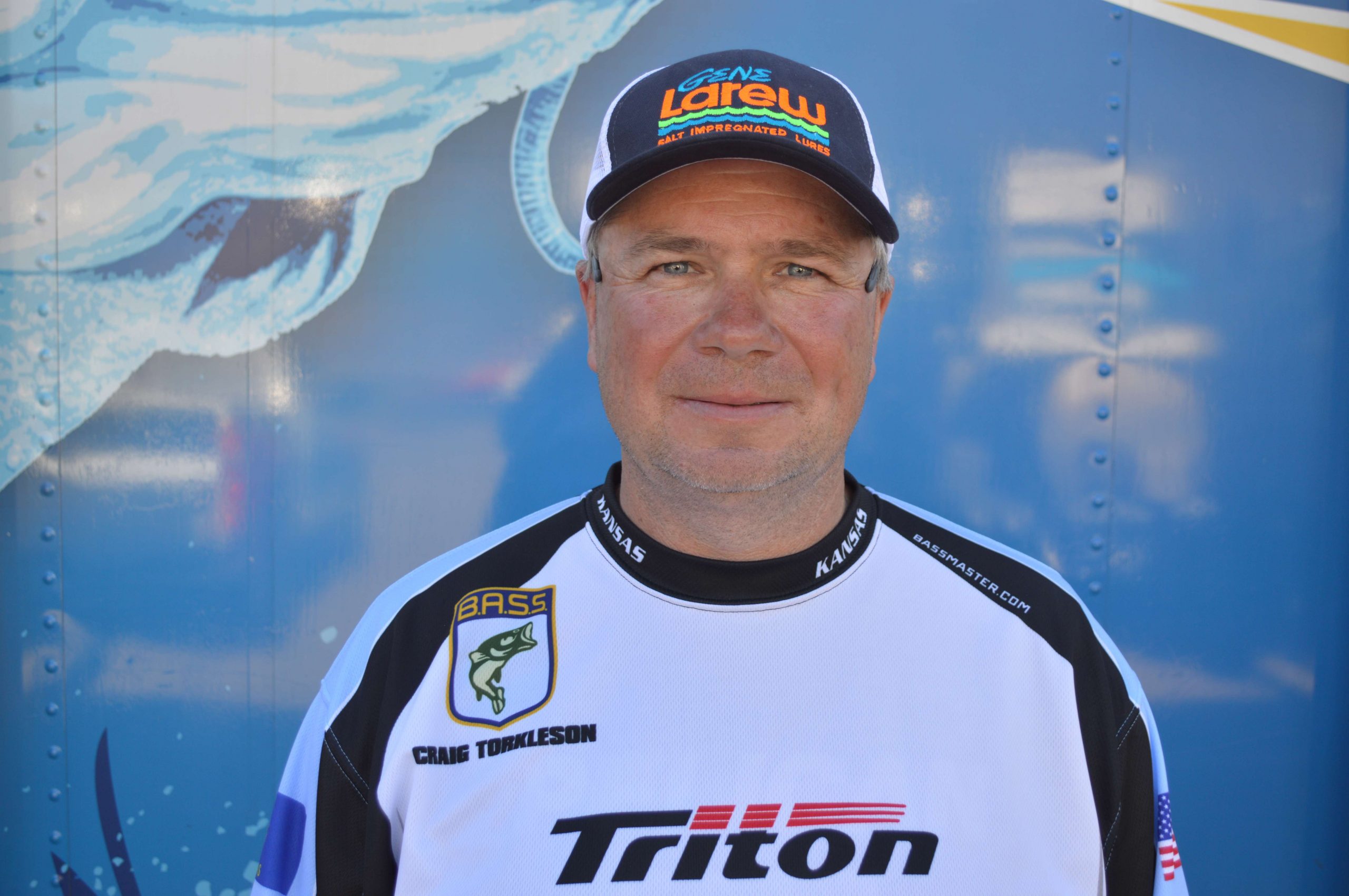 <h4>
Craig Torkelson</h4>
Kansas Boater<br>
B.A.S.S. Nation Club: Last Cast Bassmasters<BR>
Occupation:  Sales manager<BR>
Hobbies: Hunting, Chasing kids, Youth School and Church Volunteer <BR>
Sponsors: Nitro, Mercury, Bass Pro Shops, Pelican, Power-Pole, Gene Larew

 
