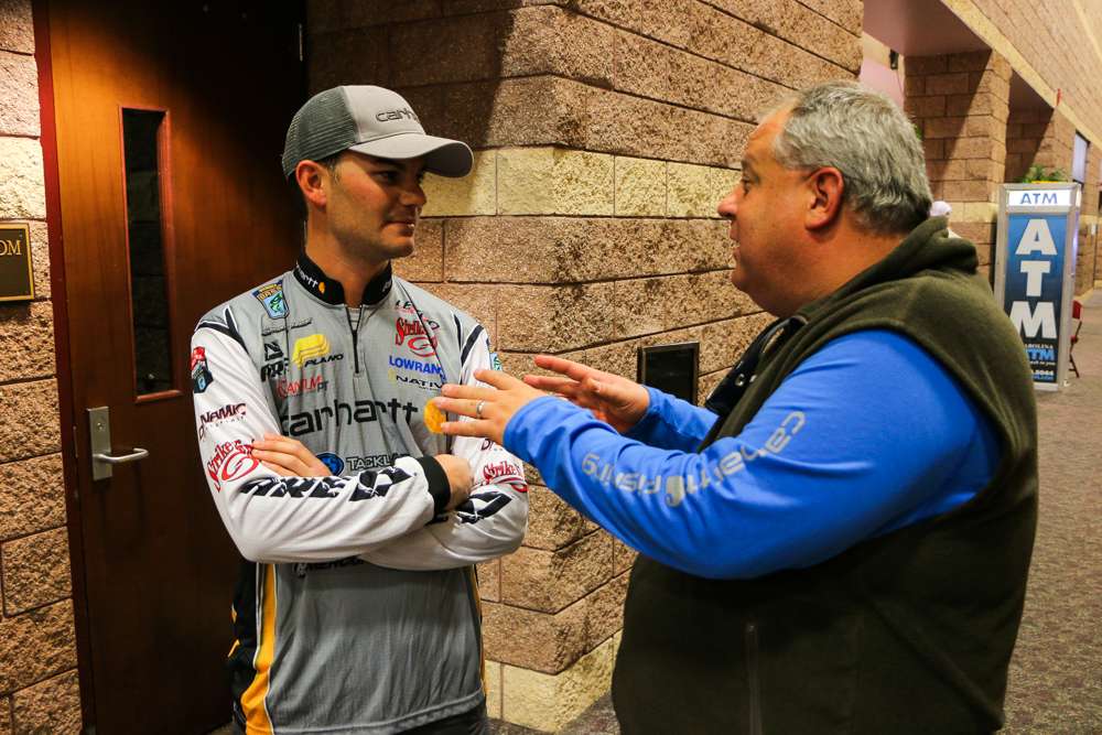 Paul gives a pep talk to reigning Classic Champ Jordan Lee, before he kicks off the weekend with a speech to young anglers.
