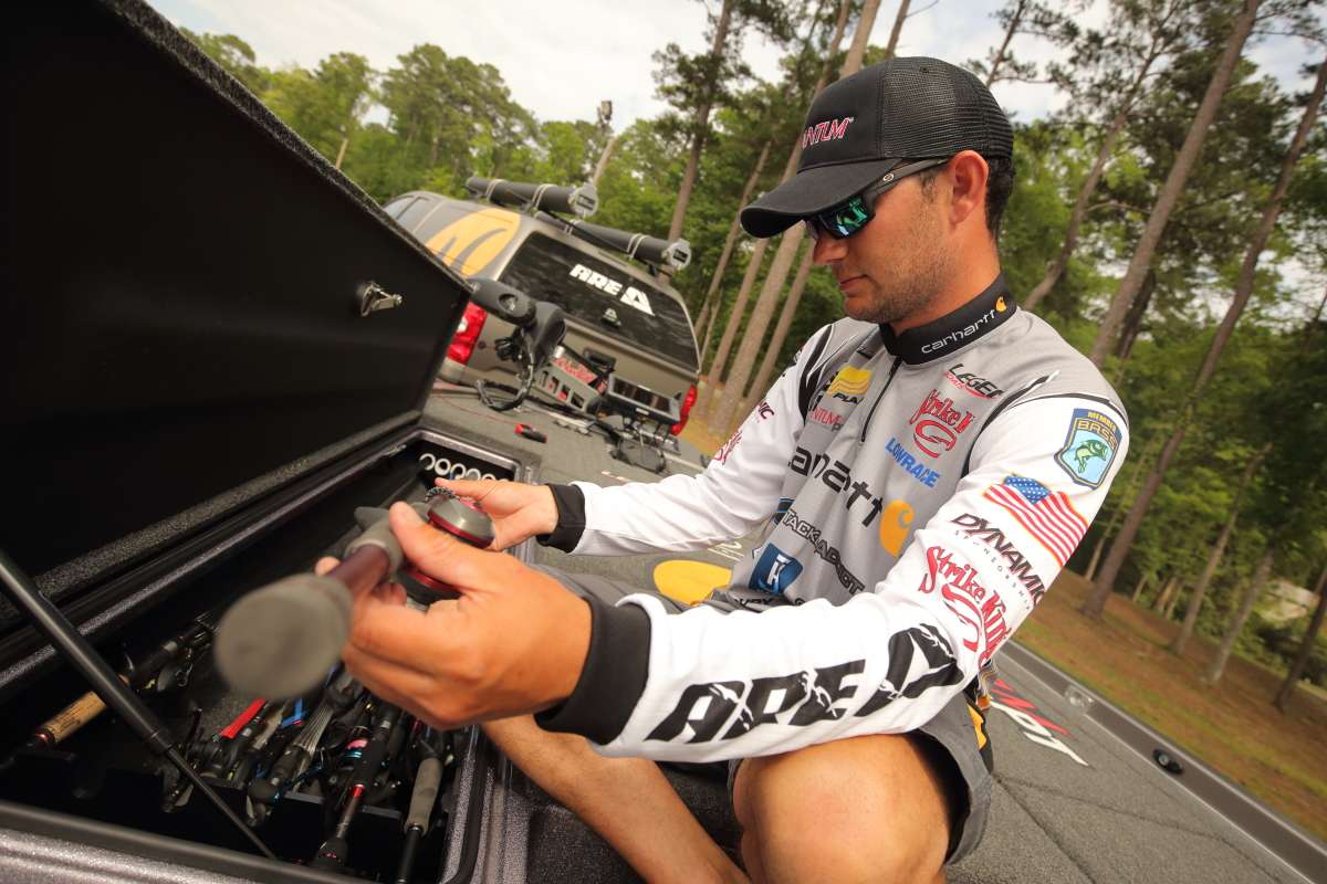 Lee estimates that he has between 12 and 20 rods on hand during most tournaments.