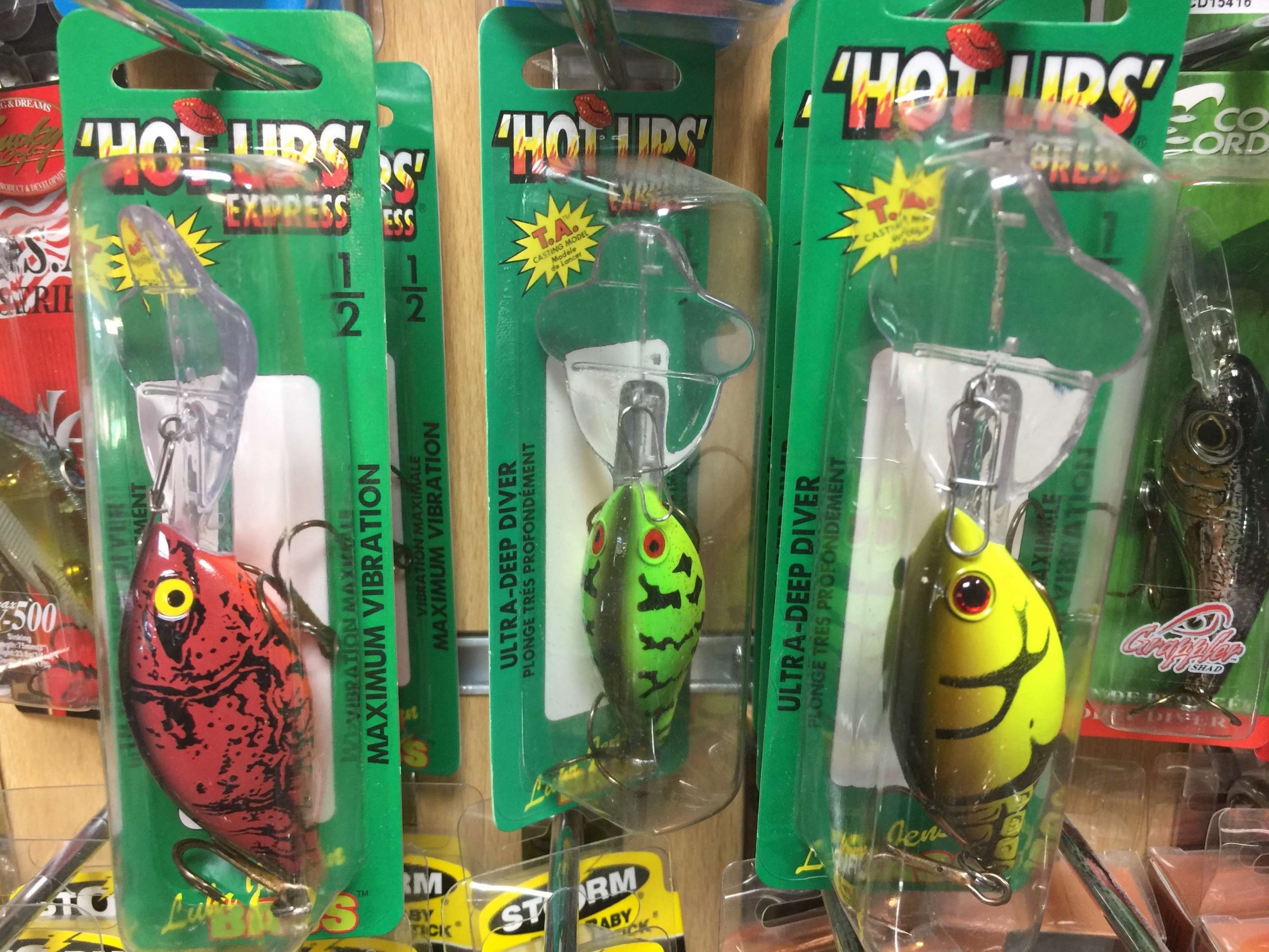 Hot Lips cranks are getting hard to find in the U.S. â¦ not so much in Caspe.