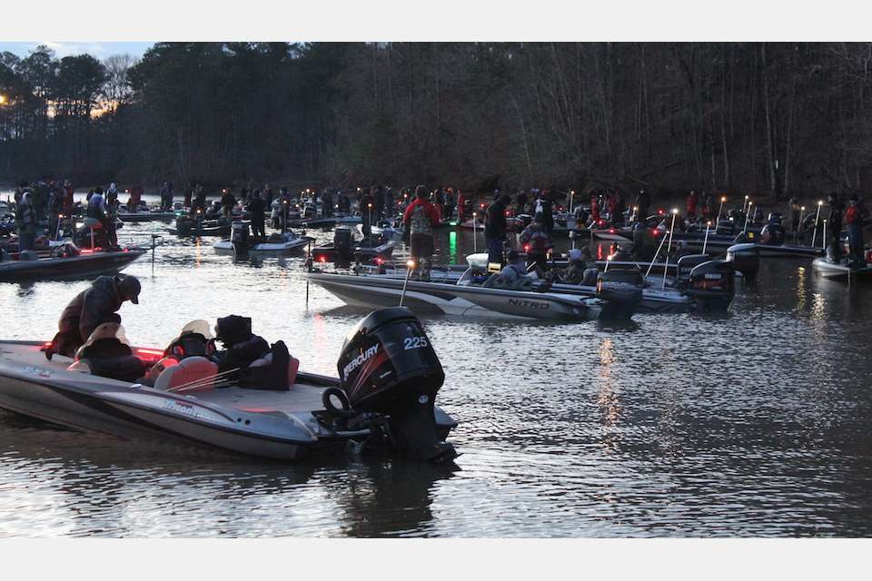 Lake Martin has hosted eight pro level events from 1989 to 2002. B.A.S.S. last visited there with the 2016 Carhartt Bassmaster College Series Southern Regional presented by Bass Pro Shops.