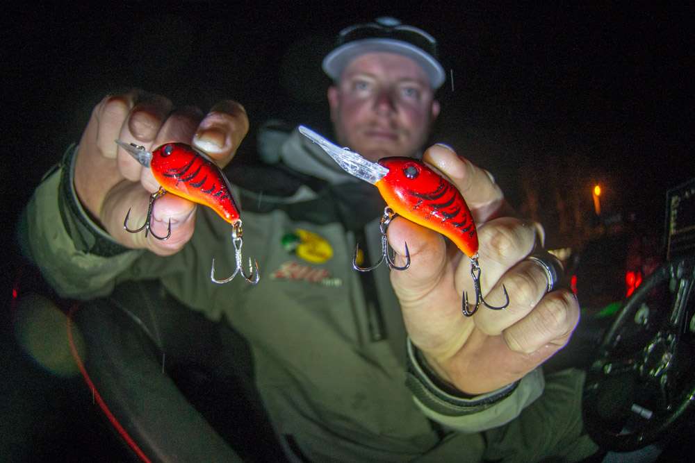 <b>Jonathon VanDam</b><br>
To finish ninth Jonathon VanDam used a pair of Strike King crankbaits in the pattern of Rayburn Red. The choices were the Pro Model Series 3 and Pro Model 3XD. VanDam used the latter lure to reach fish in deeper water. 