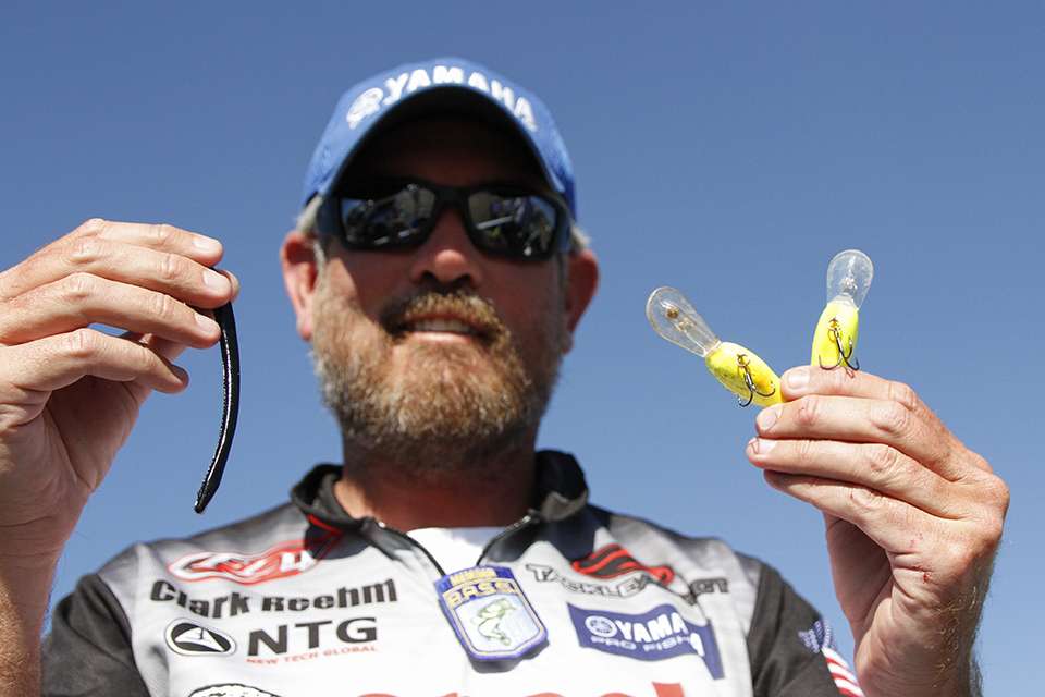 <b>Clark Reehm</b><br>
To finish 11th Clark Reehm used crankbaits and a Texas-rigged worm. That choice was a 4.5-inch Zoom Finesse Worm and 3/0 Gamakatsu Offset Round Bend Worm Hook, with 3/16-ounce Elite Tungsten Weight. 
