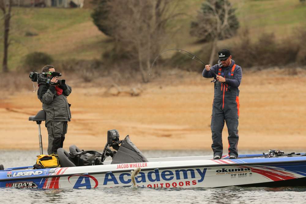 <b>Jacob Wheeler</b><BR>
Harrison, Tenn. <BR>
Odds: 15-1 <BR>

During his first year on the Elite Series, Wheeler managed a victory in the season-opener on Cherokee Lake and went on to finish third in the AOY standings. But he doesnât have the best history on Hartwell. Before joining the Elite Series, he struggled there with the FLW Tour, finishing 38th in 2012, 20th in 2014 and 46th in 2016.
