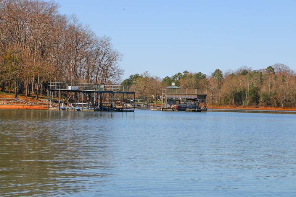 Floating docks are plentiful on Hartwell due to the frequent water fluctuation of the lake. 