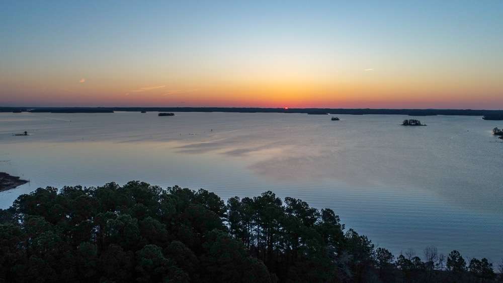 Get an eagle-eye view of Lake Hartwell before the 2018 GEICO Bassmaster Classic presented by DICK'S Sporting Goods.