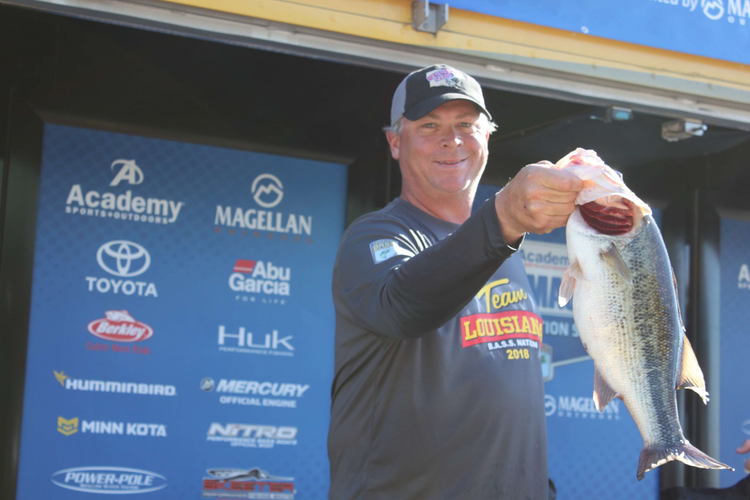 David Cavell of Team Louisiana is tied for 15th in the boater division with 16-5.