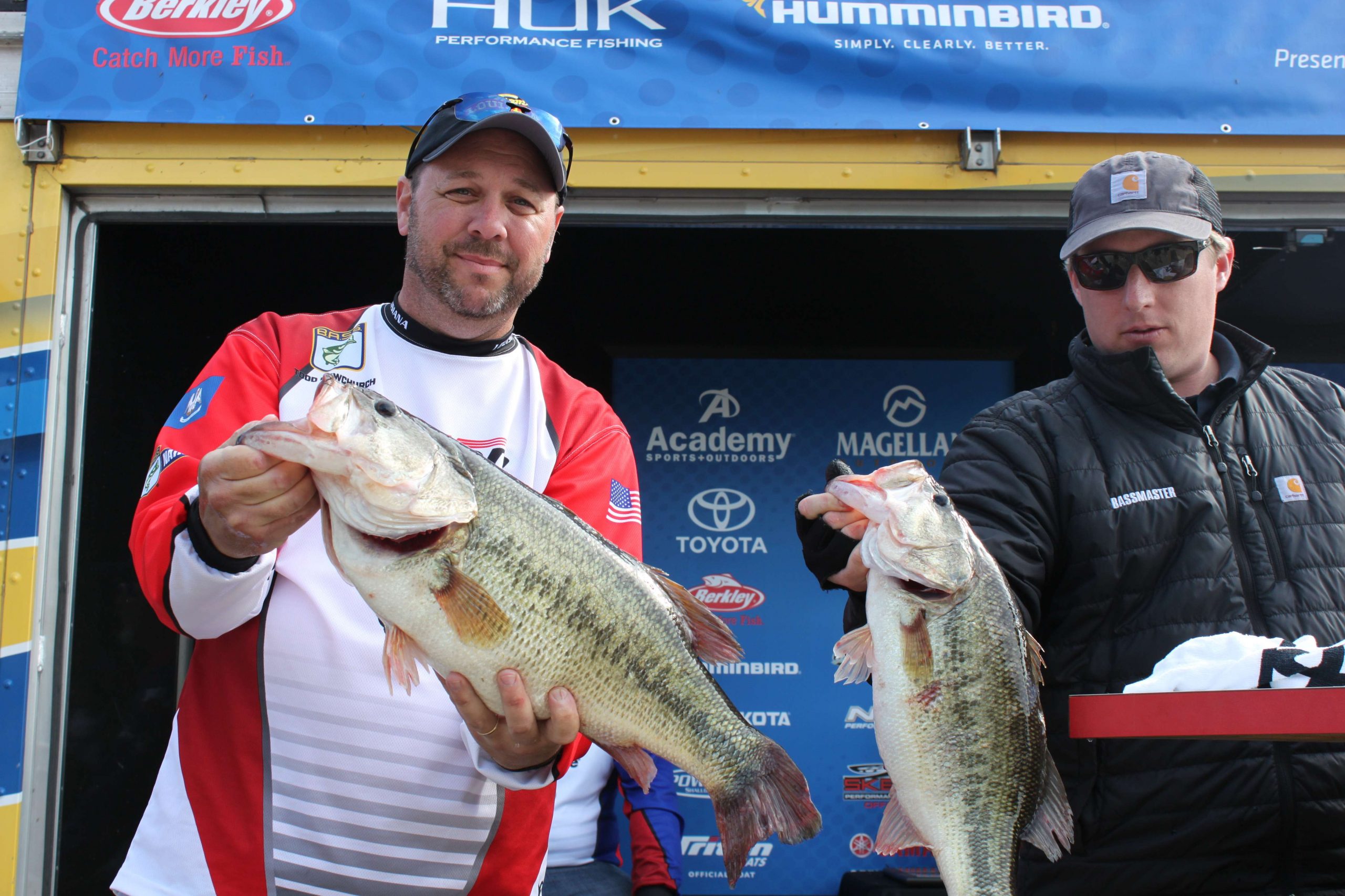 And as promised, thereâs Todd Newchurch again. He caught a three-bass limit on Friday that weighed 17-2. 
