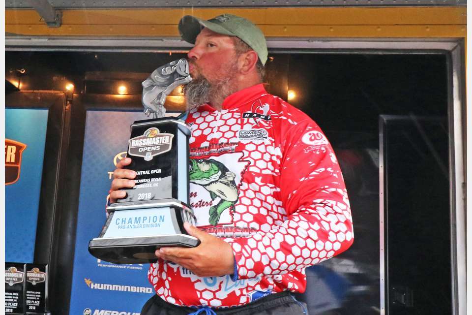 Horne gave the trophy a smooch after winning the Bass Pro Shops Bassmaster Central Open on the Arkansas River. He loved the river and it loved him back with a winning weight of 52 pounds, 7 ounces. Lures flipped to shallow targets as bass prepared to bed produced for the top finishers. The lure lineup proves the point.