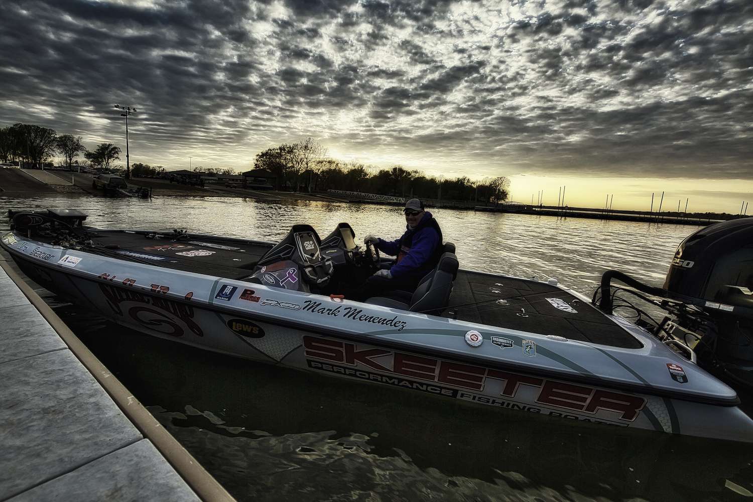 As the sun starts setting for real Mark Menendez pulls in for the day andâ¦