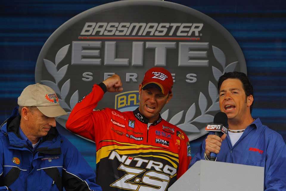 A year and several weeks later, Kevin VanDam nearly matched McClellandâs weight in his Elite win there. KVD used a Strike King crankbait to total 78-2 and top home-state favorite Jeff Kriet by 4 pounds. With the win, VanDam became the first with two Elite titles in one season.