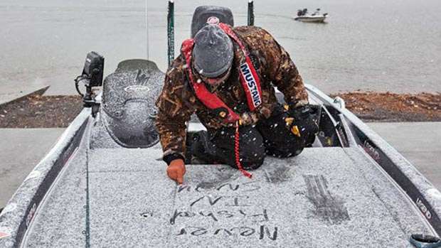 In 2013, the Classic came to Grand Lake and Tulsa in frigid conditions. Defending champ Chris Lane came in early on the final practice day, as many others did, and the Floridian wrote on the deck of his boat for a photographer, âNever fish in snow.â