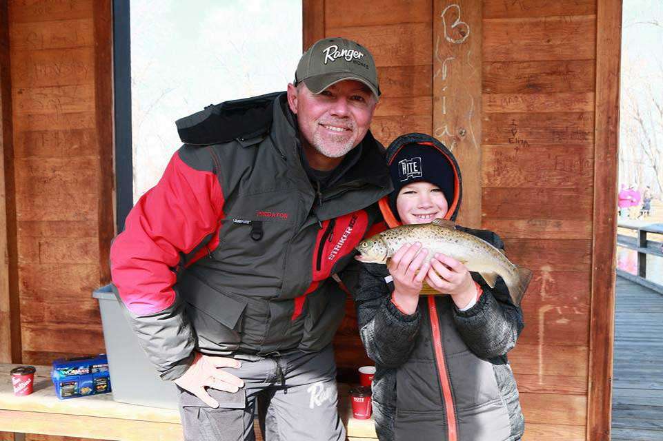Dave Lefebre took the time off to give back to the community. âGlad to get home from Texas a week early to take part in the Pennsylvania Fish and Boat Commission Youth/Mentor day! Had blast meeting new friends. Thanks to all who came out in the cold to support the kids!â 