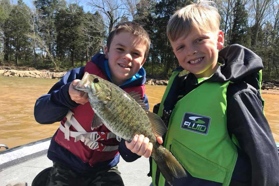 Some Elites, like John Murray, spent time fishing with their kids. Murray took out his son, T.J., and his friend. âBeen a good, but cold spring break - donât think the cold bothers these two!!â