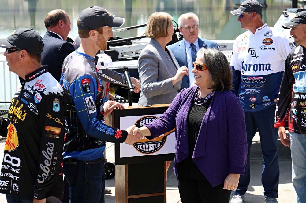 Elite angler Brandon Card meets Knoxville Mayor Rogero. Card grew up in nearby Caryville, Tenn. and now lives in Knoxville. He fished on the college team at the University of Kentucky. 
