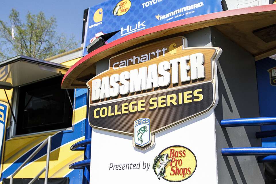Day 1 of the Carhartt Bassmaster College Series Southern Tour event presented by Bass Pro Shops at Pickwick Lake kicked off Thursday and teams brought their catches back to McFarland Park to see how they stacked up in the 266-boat field.