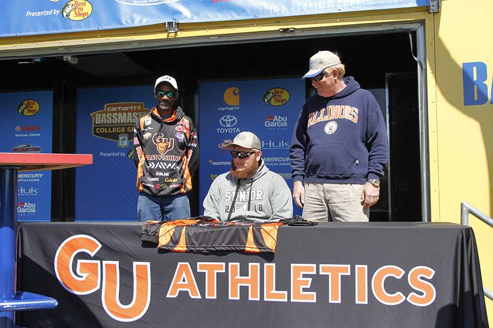 The Day 2 weigh-in at the Carhartt Bassmaster College Series Southern Tour event presented by Bass Pro Shops at Pickwick Lake started with a scholarship signing for a lucky high school angler.