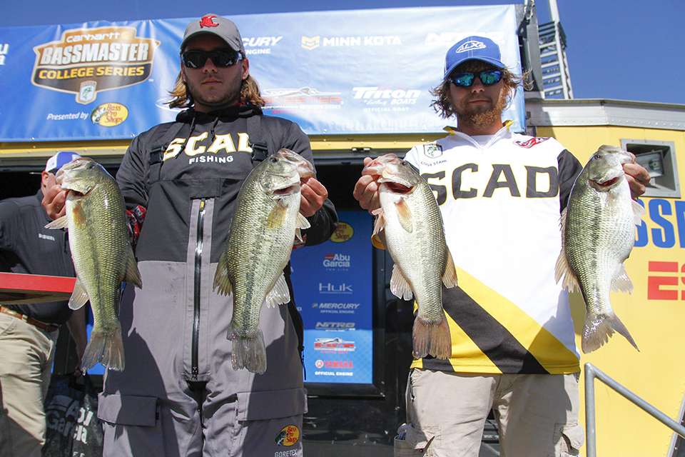 Cody Stahl and Reese Kingston of SCAD (12th, 31-12)