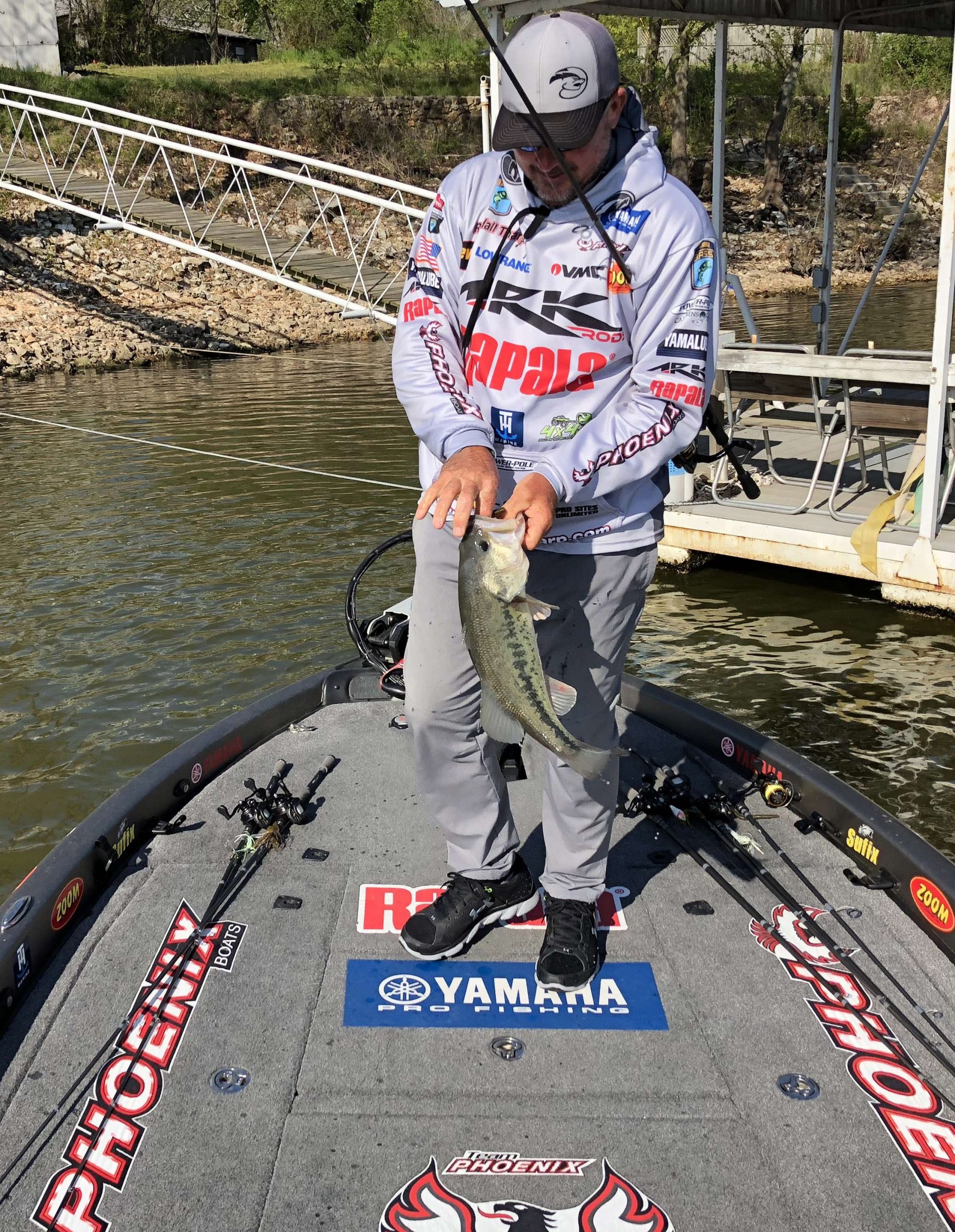 Elite pro Randall Tharp rarely fishes with a spinning rod. It pays off big time today with another four pounder. 