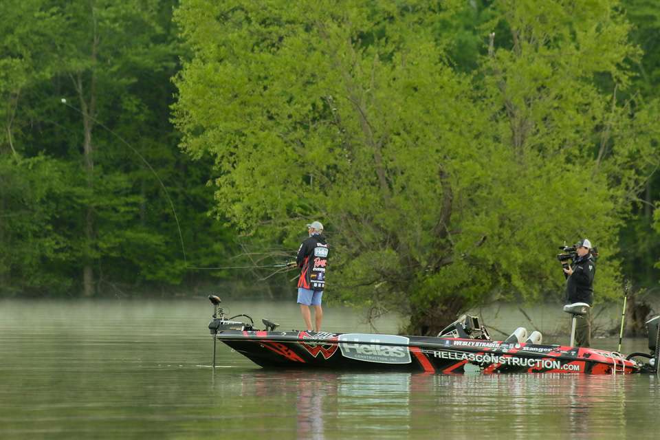 Catch up with Wesley Strader as he battles it out on the final day of the 2018 Berkley Bassmaster Elite at Kentucky Lake presented by Abu Garcia.