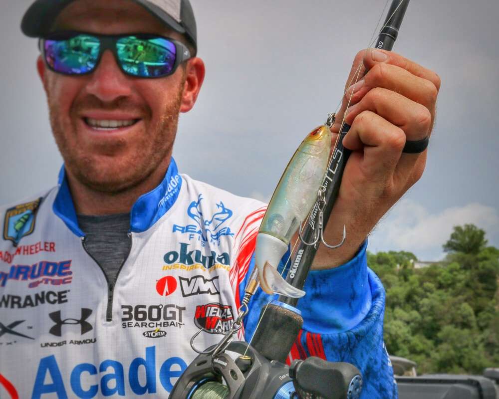 To finish second, he narrowed down to these top choices. A River2Sea Whopper Plopper was the bait for topwater action. 
