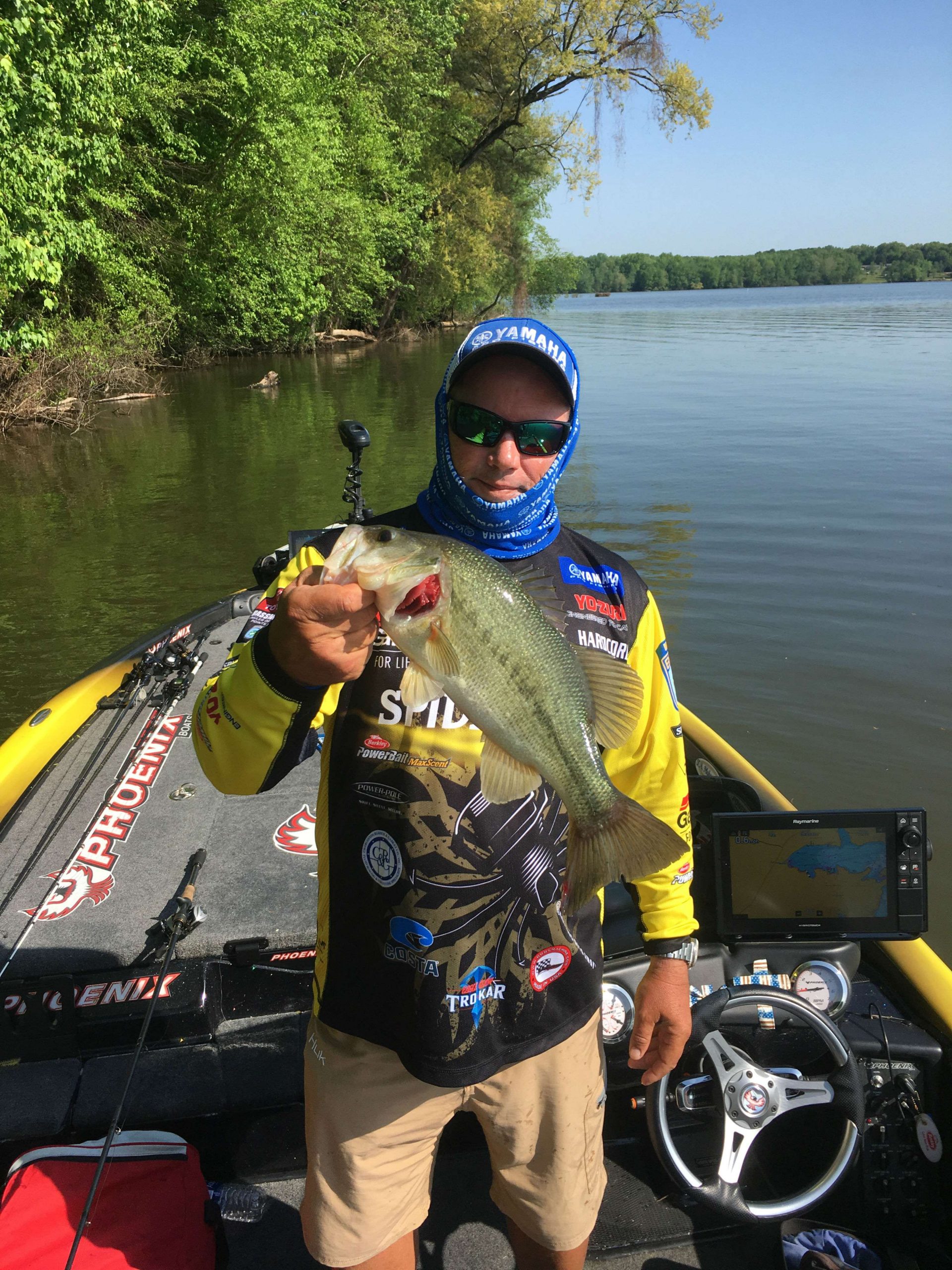 Bobby Lane just flipped another 1-pound upgrade in the boat.
