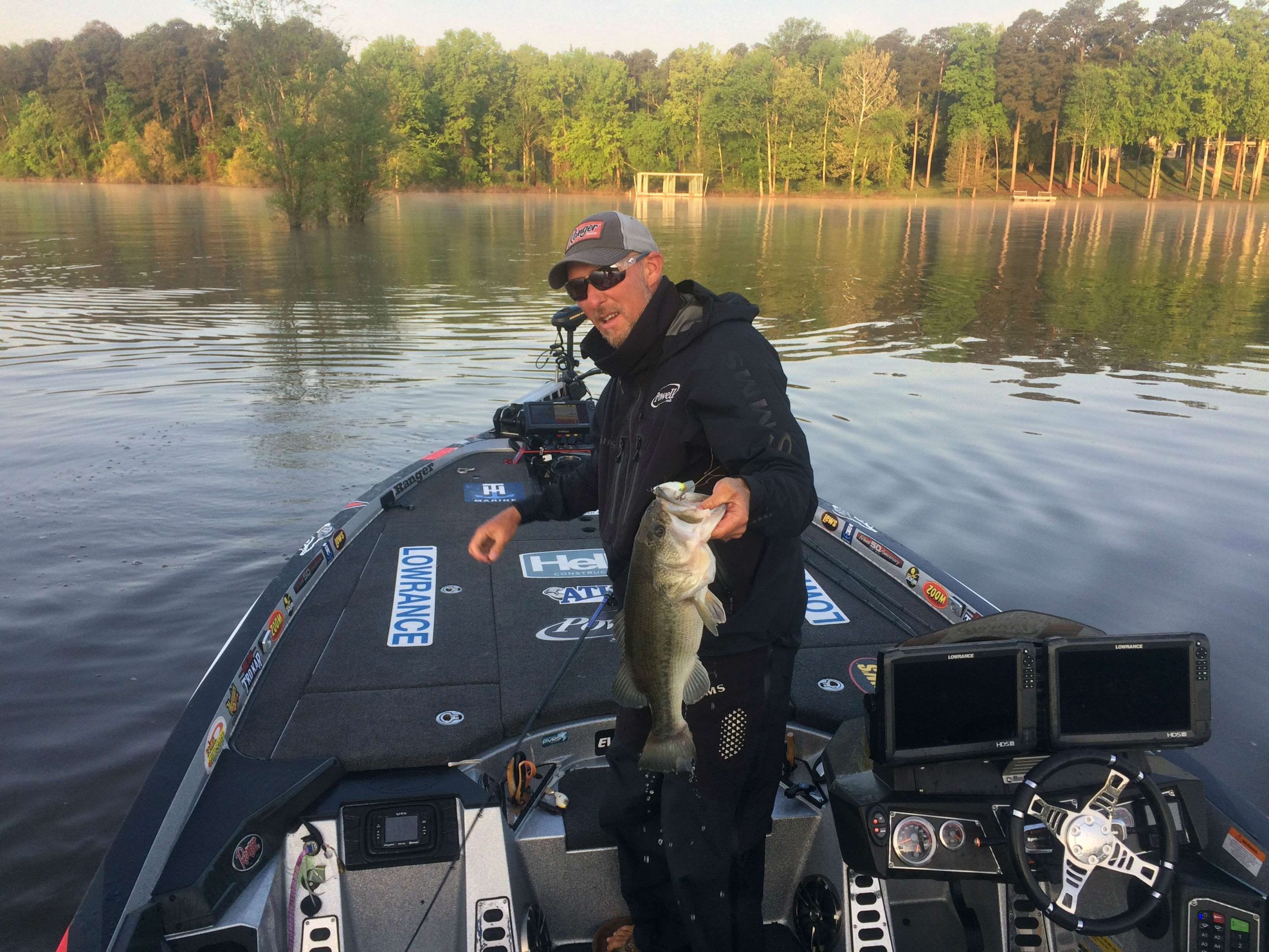 Nice 5-pounder to start the day for Wesley Strader.
