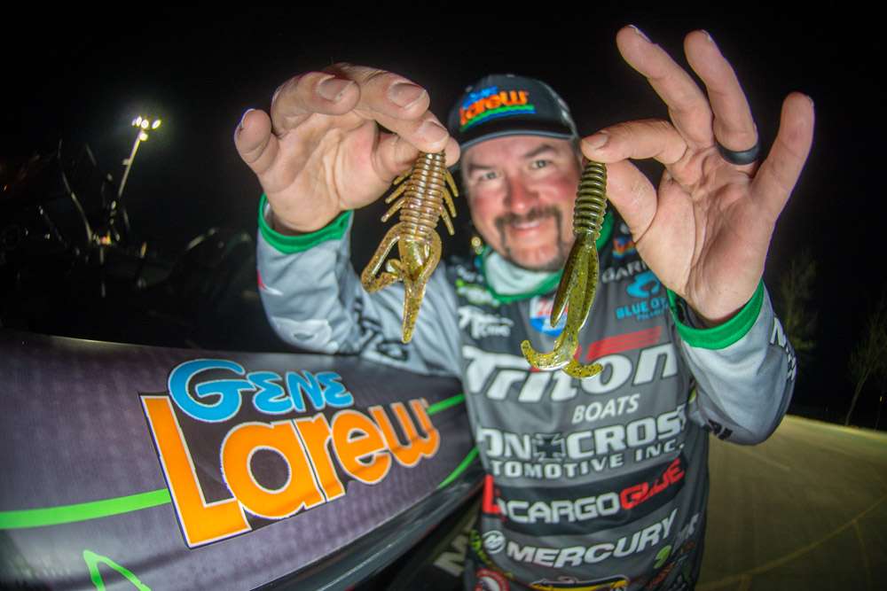 To finish 11th Fred Roumbanis chose a 4.5-inch Gene Larew Hoodaddy Jr. with 4/0 flipping hook and 1/2-ounce tungsten weight. A 7/16-ounce Gene Larew Biffle Hardhead with 4/0 hook and 4.25-inch Gene Larew Biffle Bug was another choice. 