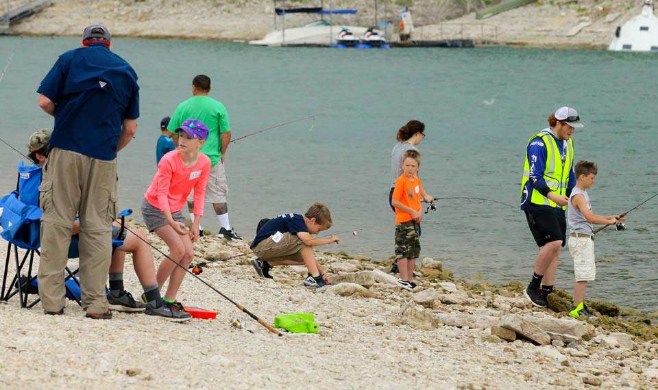 The day began with a free Youth Fishing Derby organized by the city of Jonestown. It was for kids between the ages of 3 and 12, with prizes presented by Berkley and Shakespeare. 
