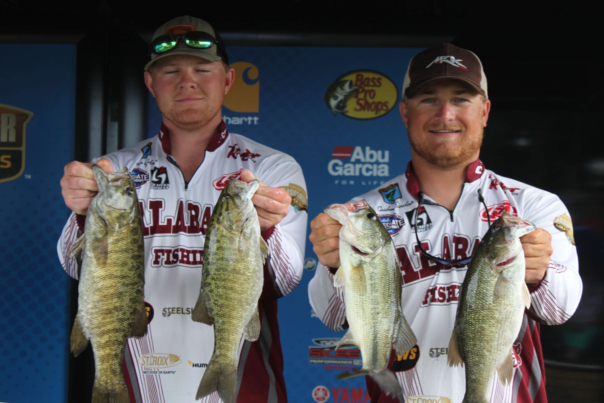 Caiden Sinclair and Hunter Gibson of Alabama are tied for 77th with 11-4.

