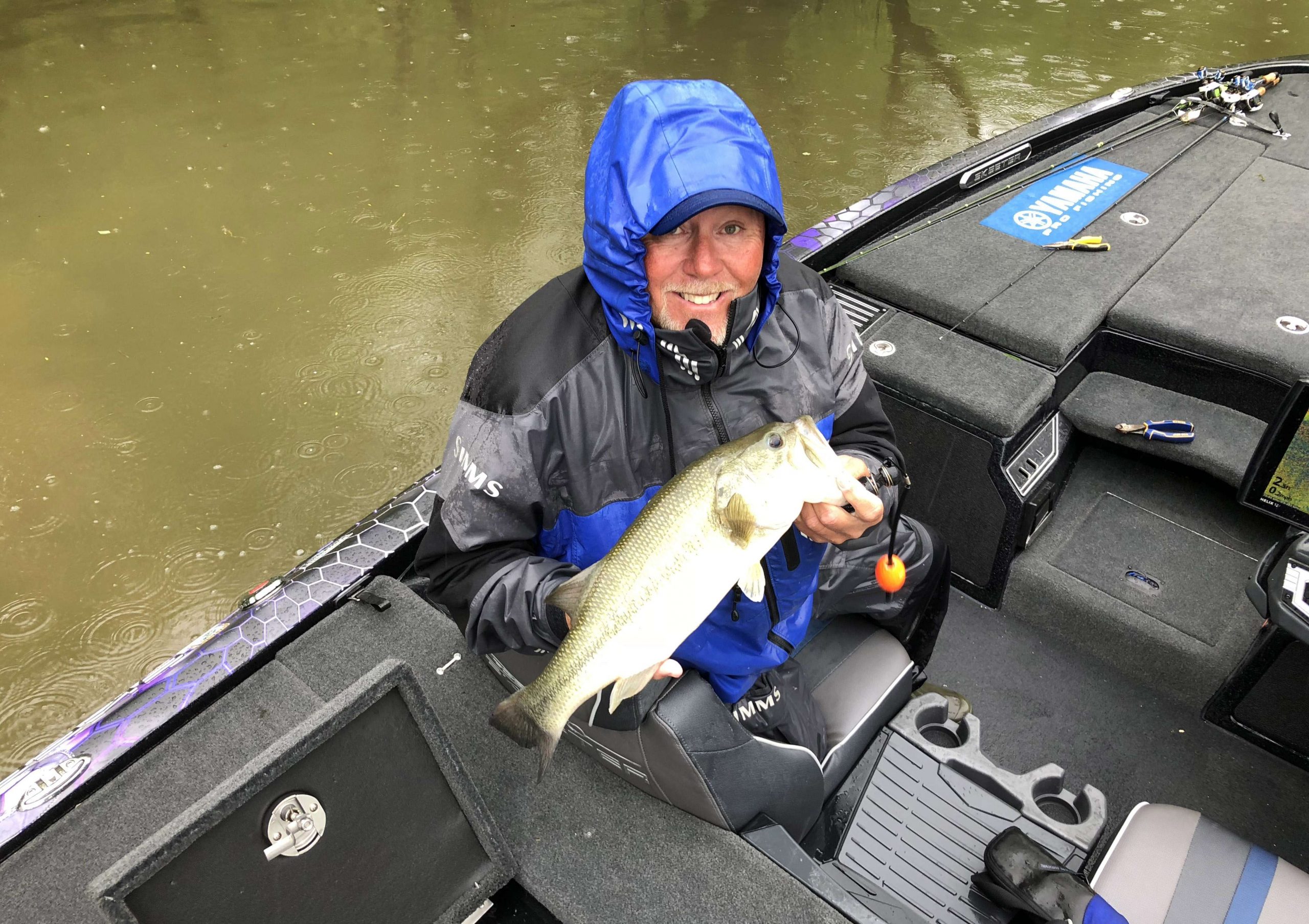 Matt Herren grinds his way to fish No. 4, appropriately a 4-pounder!!