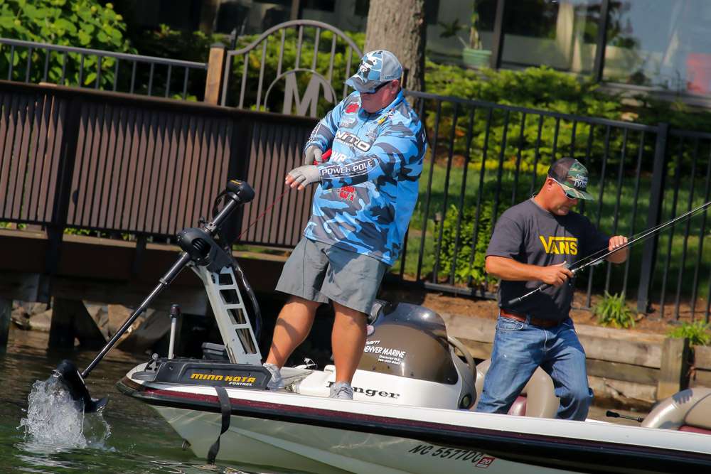 Lineberger and his co-angler Billy Cusic III of Lakeland, Fla., make a move.