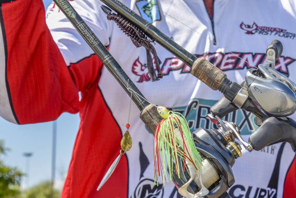 A 3/8-ounce homemade spinnerbait made in Arkansas was a top choice. So were the 4-inch Strike King Rage Tail Denny Brauer Structure Bug and 3.5-inch Zoom Ultra Vibe Speed Craw. He rigged those to 3/0 or 4/0 hooks and 1/4- or 3/16-ounce weights. 
