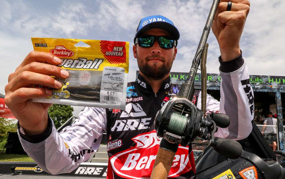 <b>Justin Lucas</b><br>
To finish 10th, Justin Lucas used a Berkley PowerBait MaxScent The General, rigged to 4/0 Berkley Fusion19 Offset Hook. 
